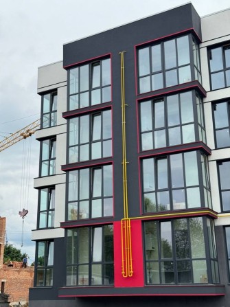 Продаж 1кімн квартири 43кв.м зданий будинок ЖК Модерніст - фото 1