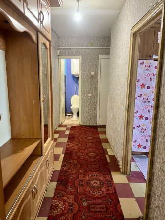 Продам 2-х комнтантую квартиру - фото 1