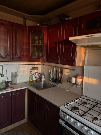 Продам 3-х ком квартиру - фото 1