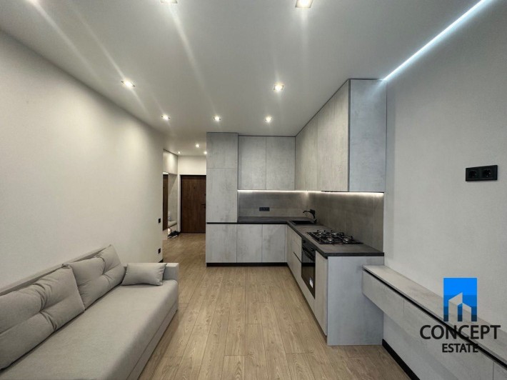 Продам дизайнерскую 2к студию в ЖК Днепровская Брама! - фото 1