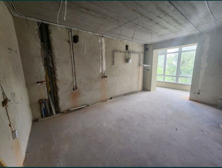 Продам 3 кімнатну, зданий будинок 6 поверх 92 м2 - фото 1
