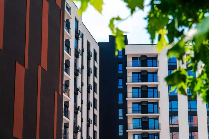 Продаж 2-ох кім квартири неподалік центру - фото 1