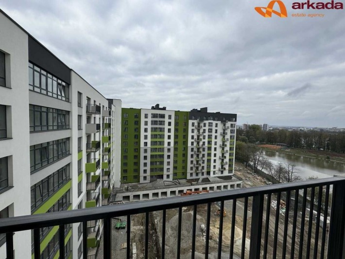3 кімнатна панорамна квартира з видом на озеро!!! - фото 1