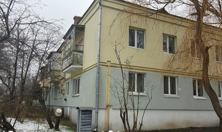 Продам   ВЛАСНУ    2 кімнатну квартиру,  Варшавська, 2 , Ворзель - фото 1