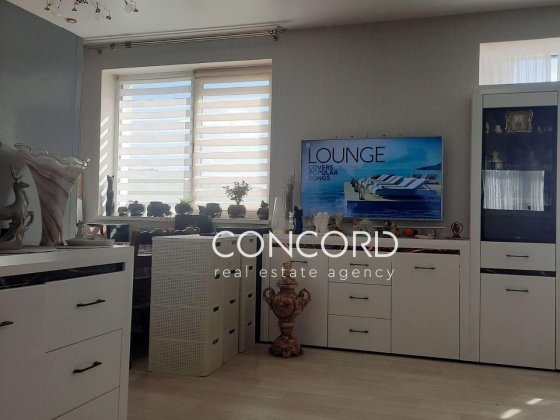 Одеський пров., 8, Гатне, ЖК "Family". З ремонтом! Гатне