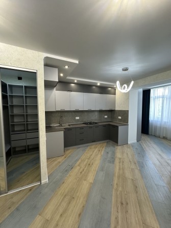 Трикімнатна квартира під Києвом 69 м² в ЖК Агам Крюківщина - фото 1