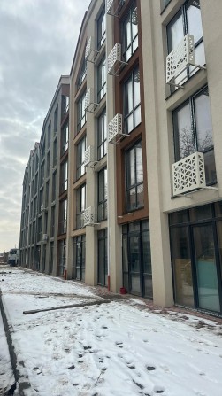 Продаж двухкімнатної квартиры 49.9 м. на другому поверху. - фото 1