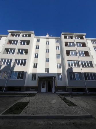 Продаж квартири в курортній зоні біля Києва - фото 1