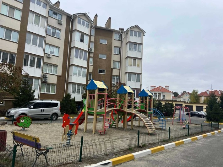 Однокімнатна квартира у спокійному місці - фото 1