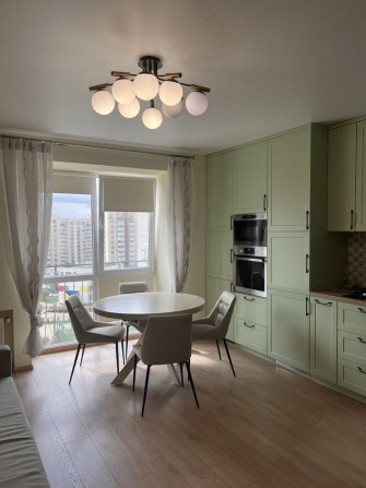 Продам велику 2-кім квартиру з ремонтом , ЖК Петрівський квартал,без% - фото 1