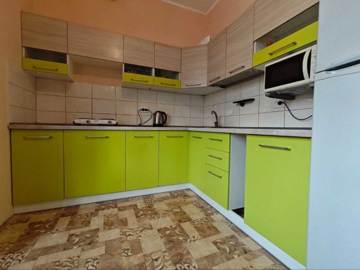 Продаж 3-к.( 68м2) з ремонтом. М Бориспільська 18 км - фото 1