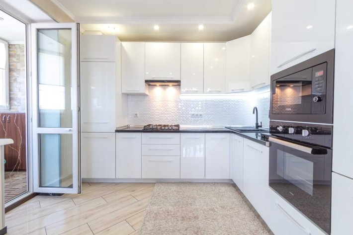Продаж дворівневої 3 ком квартири 130 м2 в ЖК Петрівський квартал - фото 1