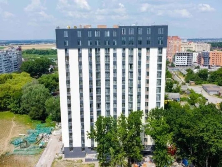 Продаж чи обмін квартири на комерційну нерухомість або авто - фото 1