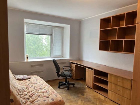 Пропонується 3-х кімнатна квартира вул. Митрополита Шептицького 3 Б Київ