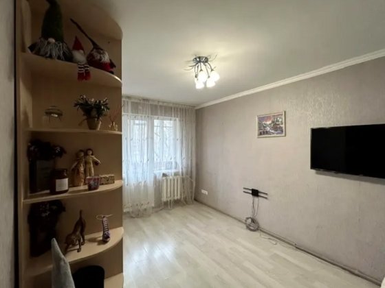 Продаж 1-к квартири вул. Ушинського 16 Киев