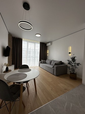 Продаж затишної квартири - фото 1