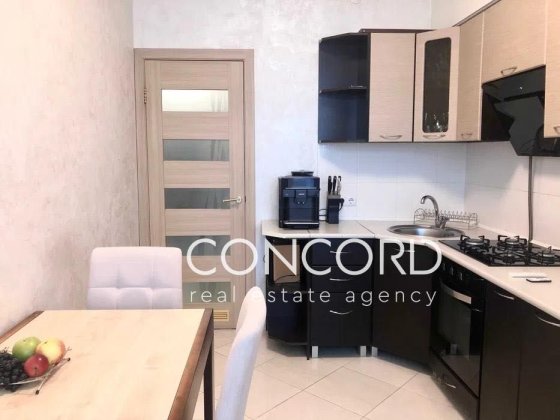 Машинобудівників вул., 15, Чабани, ЖК "Чабани квартал". З ремонтом! Чабаны