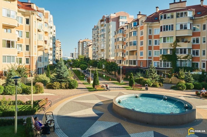 БЕЗ КОМІСІЇ! Єоселя! Продаж 3-к квартири в ЖК Петрівський квартал - фото 1