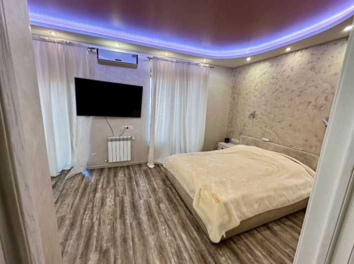 Продаж 5к квартири ЖК Петрівський квартал Святопетрівське - фото 1
