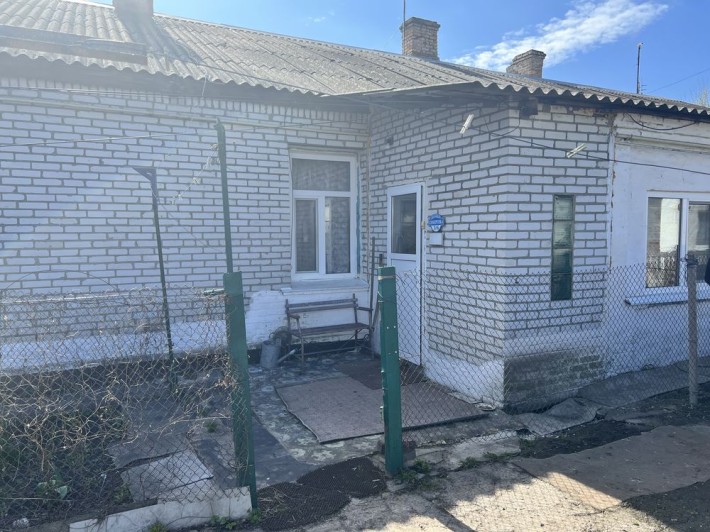 Продам 2-х кімнатну квартиру в м.Узин - фото 1