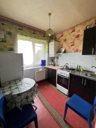 Ексклюзив. Продам 3х кімнатну квартиру з своїм опаленням в Узині - фото 1