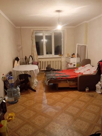 Продам світлу 1 кімнатну квартиру в центрі міста Узина - фото 1
