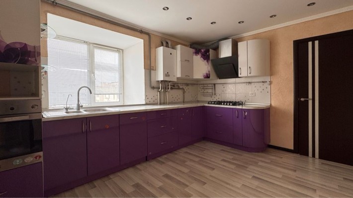 Продаж великої 2к квартири , Немішаєве - фото 1