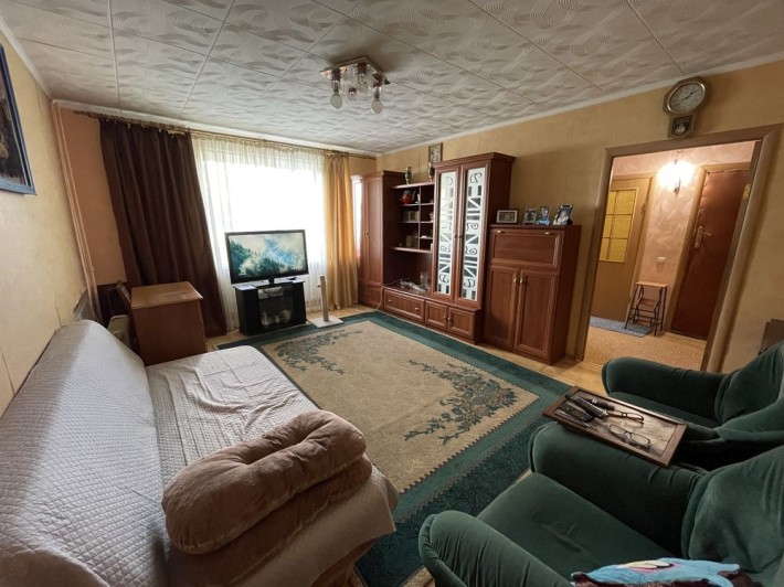 Продаж 1к квартири з ремонтом та меблями - фото 1