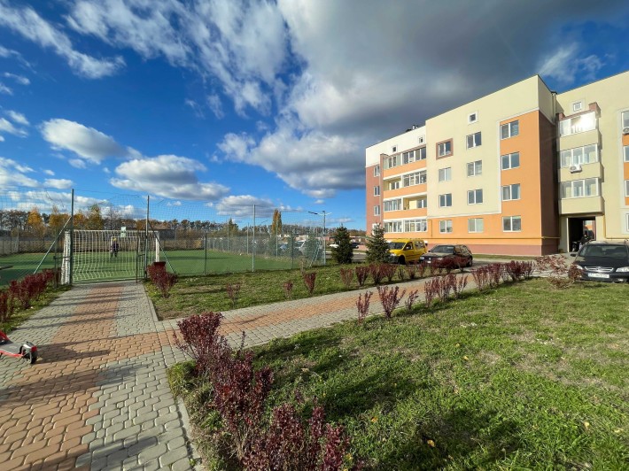 Однокімнатна квартира з ремонтом 41м2 в Немішаєве - фото 1