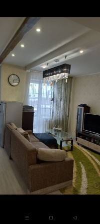 Продам 2 рівневу квартиру Зазим'я Броварський район. - фото 1