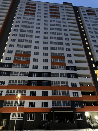 Від власника 1-кімнатна каартира ЖК Атлант на Озерній 49кв.м - фото 1