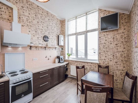 Продам 2к кв, 75м2,  с. Чубинське вул. Яблунева Чубинское