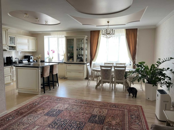 Продаж мега класна 3к ЖК Чайка Лобановського меблі техніка - фото 1