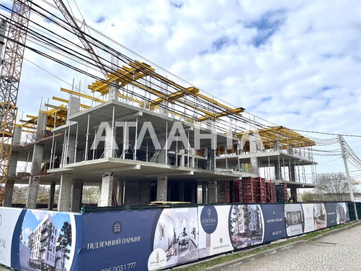Продається світла 1к. квартира в ЖК Central у центрі Сокільник. - фото 1