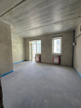 Продаж 2-кім. квартири 69 м.кв., в. Тролейбусна - фото 1