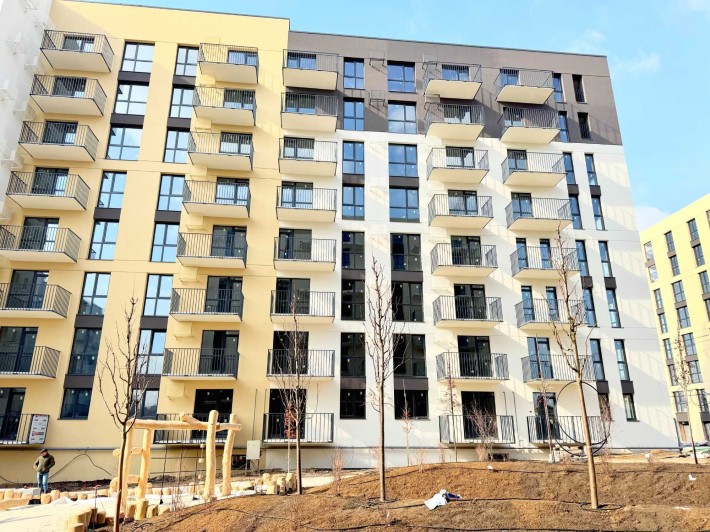 Продаж(Єоселя) 1-кімнатної квартири 37 кв.м Пустомити (9км.від Львова) - фото 1