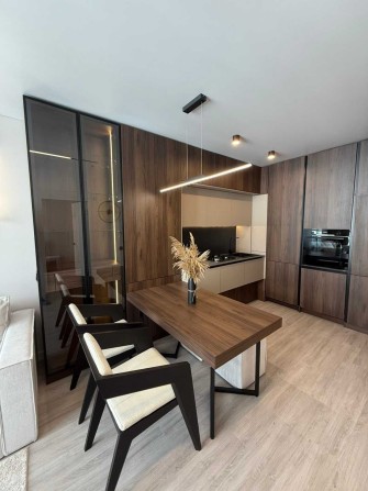 Продаж квартири з авторським ремонтом в ЖК Авалон Холідей - фото 1