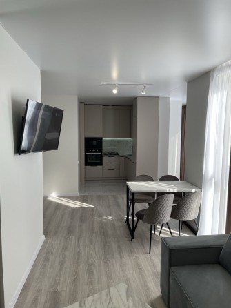 Продам 1 кім . Квартира ЖК Grand Village - фото 1