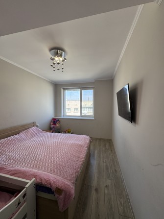 Продаж 3 кімнатної квартири з ремонтом в новобудові - фото 1
