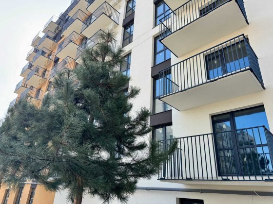 Продаж(Єоселя) 2-кімнатної квартири 60 м2 Пустомити (9км.від Львова) Пустомыты