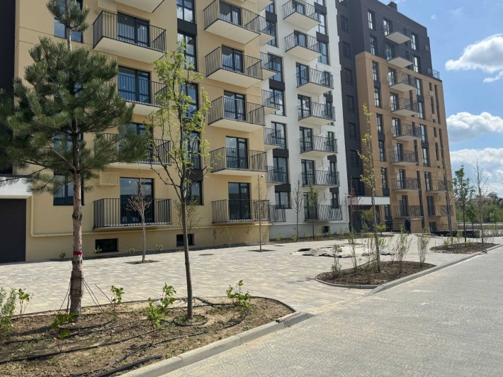 Продаж 1-кімнатної квартири 41 м2 (Єоселя) м.Пустомити(Львів за 9 км) - фото 1