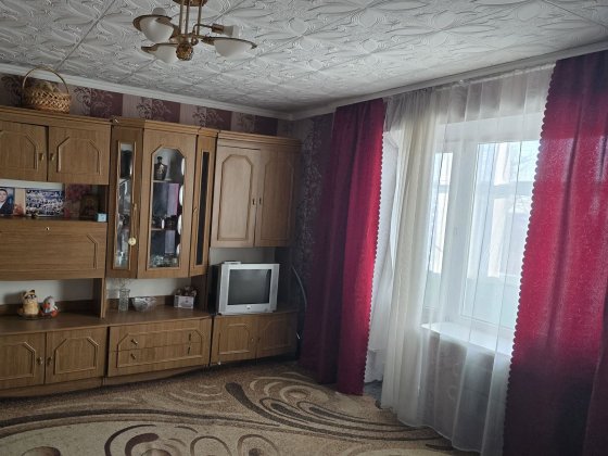 Велика 3-кімнатна квартира з гаражем Снигиревка