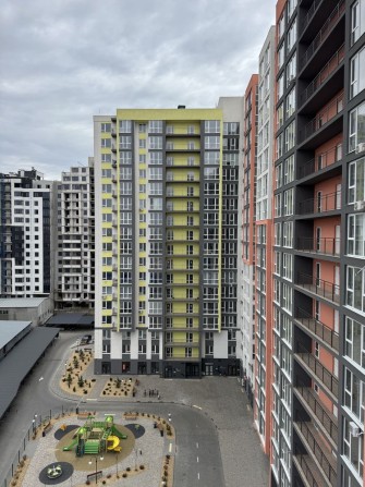 Продам свою 2-х комн.кв. в ЖК Акварель 8 на Таирова. Дом сдан. - фото 1
