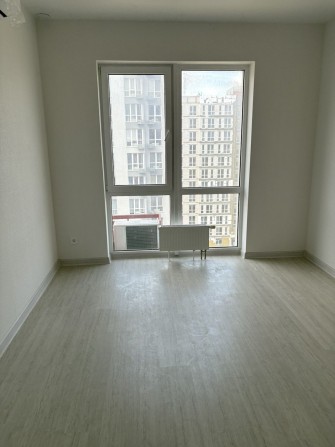 Продам 1 к смарт квартиру с ремонтом - фото 1