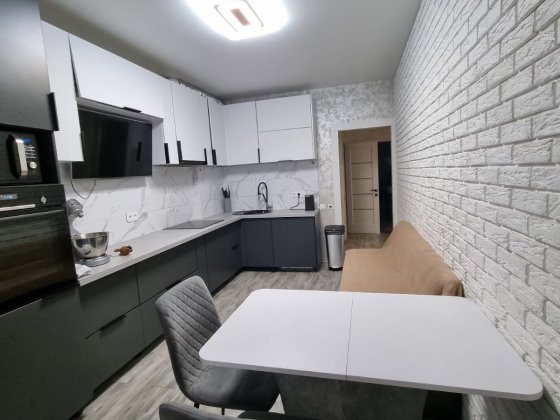 Продам двух комнатную квартиру ЖК Мариинский