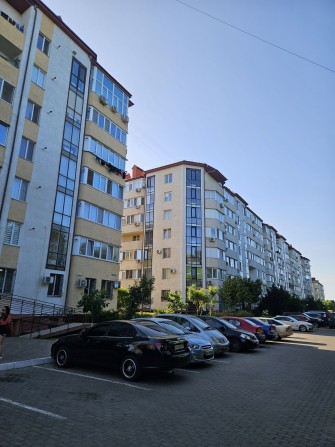 ЖК Мариинский. Двухкомнатная квартира с ремонтом - фото 1
