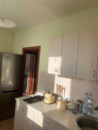 Квартира с ремонтом, мебелью и техникой  в ЖК 7 Небо. Газ. - фото 1