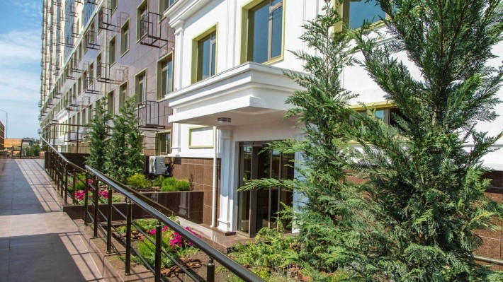 3к квартира по 735 у.е./кв.м, без доп расходов! Кадорр Сахарова - фото 1