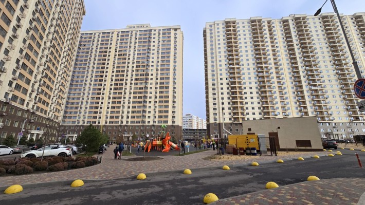 Рассрочка, Жемчужина/Сахарова, 1 комнатная, 8 этаж, балкон, 47 кв.м. - фото 1