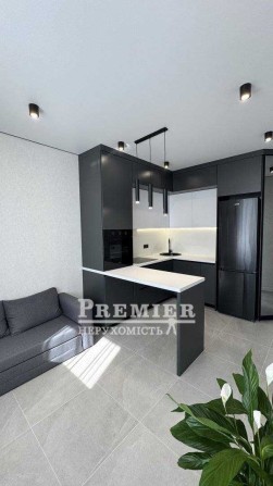 1 комнатная квартира 37 м2 Дорогой Ремонт ЖК Таировские Сады - фото 1
